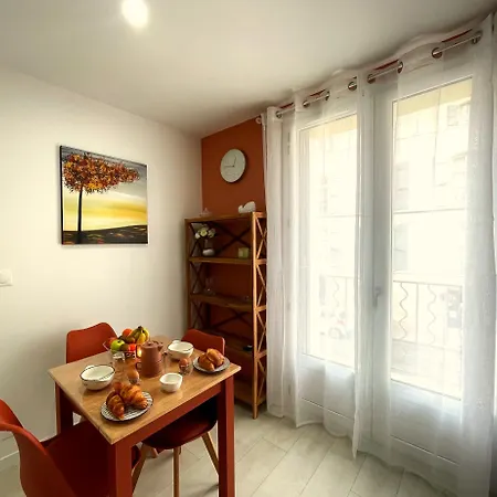 La Riche Histoire De Pezenas Apartment Exterior photo