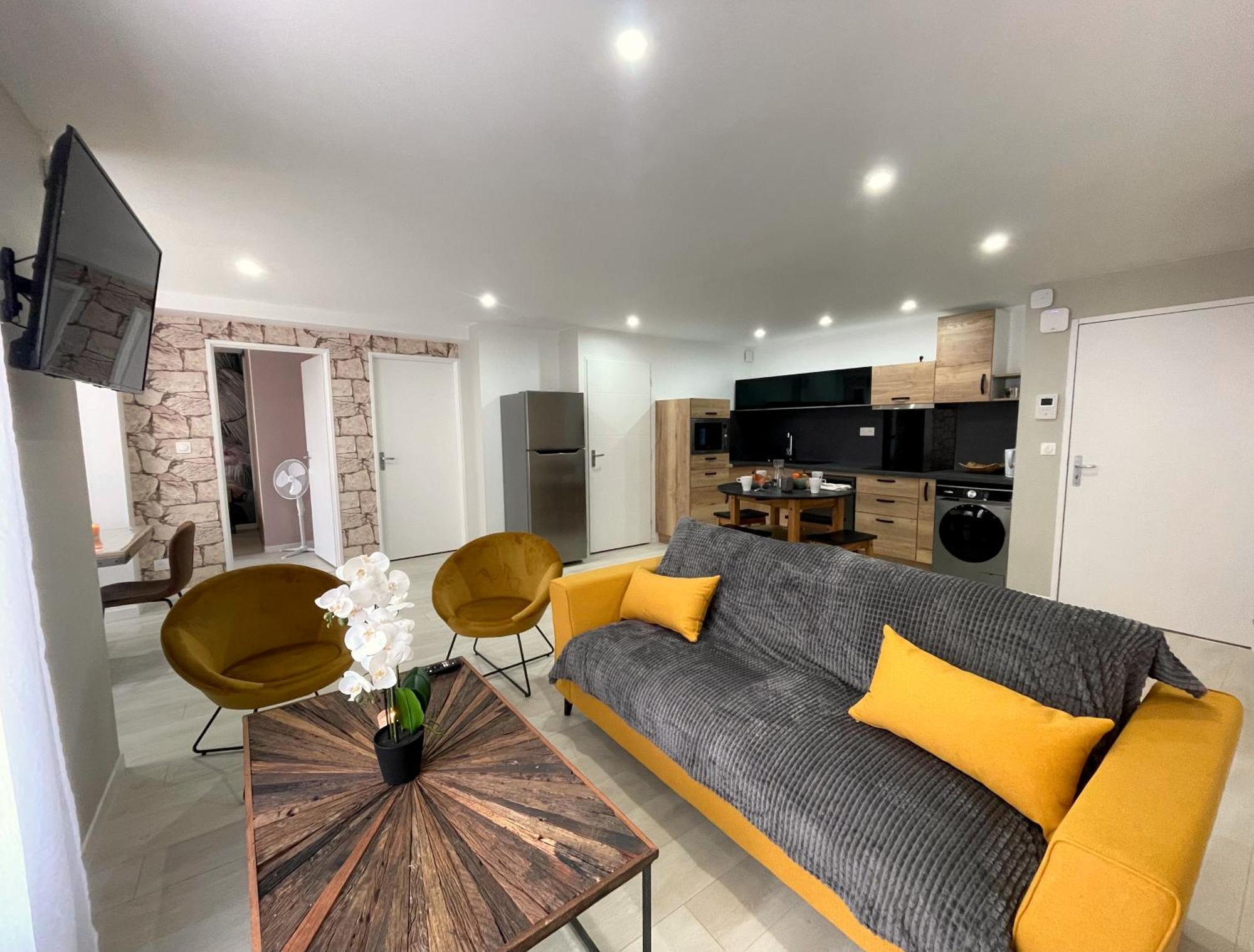 La Riche Histoire De Apartment *