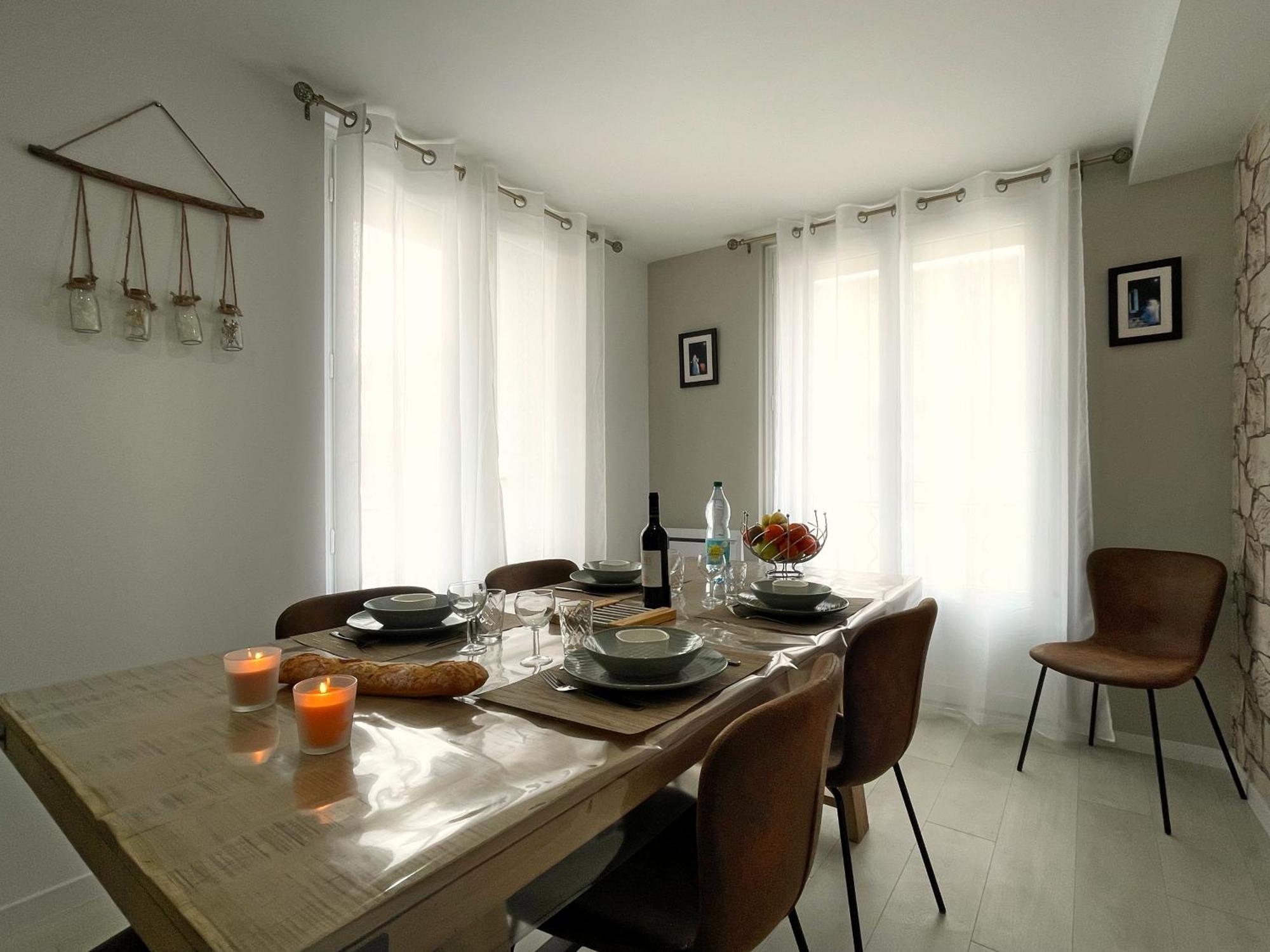La Riche Histoire De Apartment Pezenas