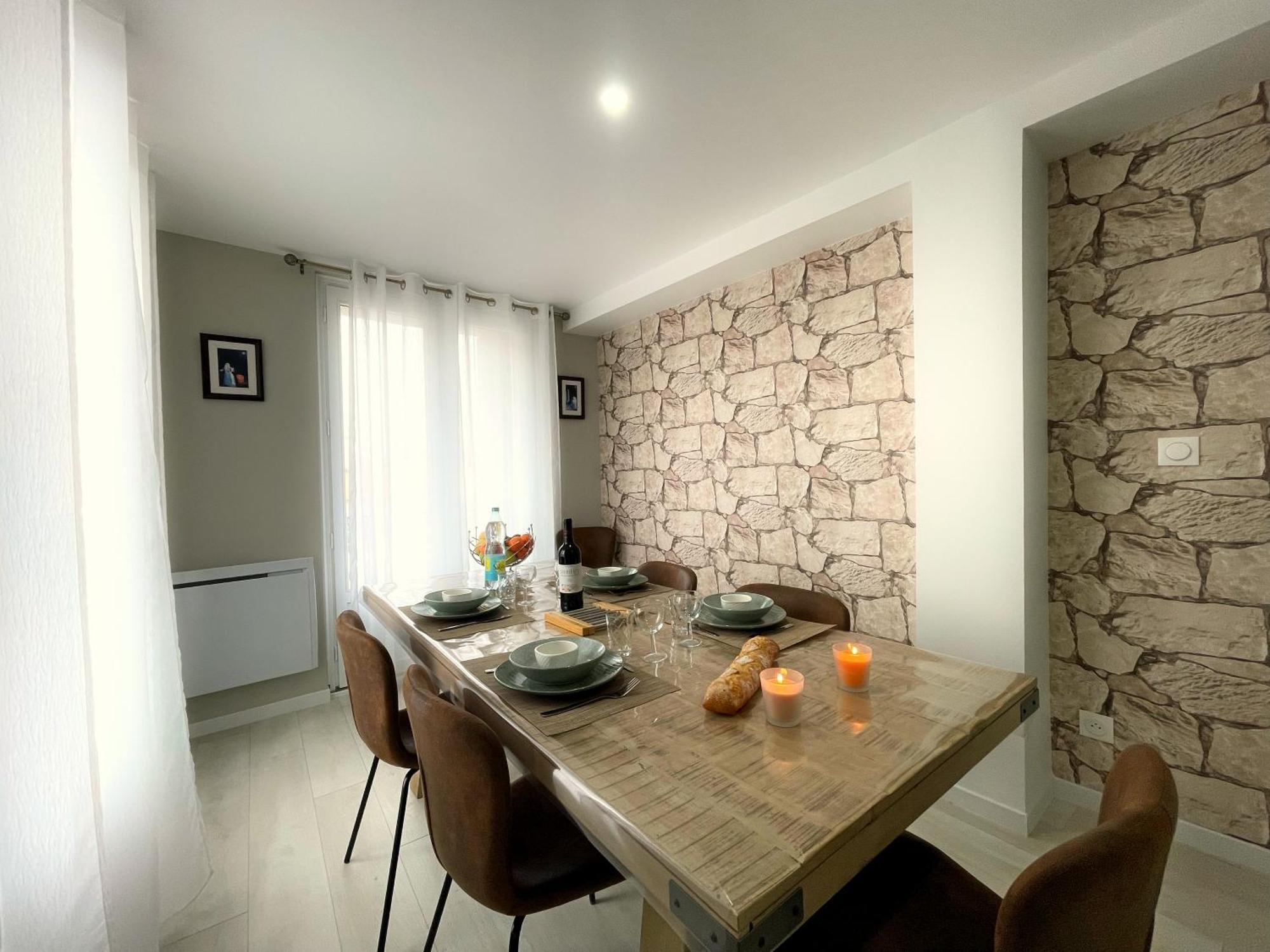 Appartement La Riche Histoire De *